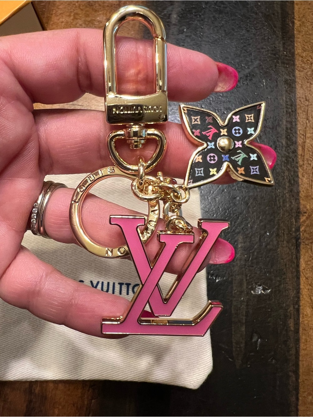 Louis Vuitton Pink LV Initials & Monogram Flower Key Charm (Box and Dust Bag) - Picture 6 of 9